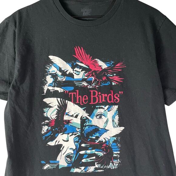 Hitchcock The Birds T-Shirt Alfred Hitchcock Graphic Tee Black XS Universal - Picture 1 of 6